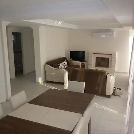 빌라 New Age Golden King Villas *